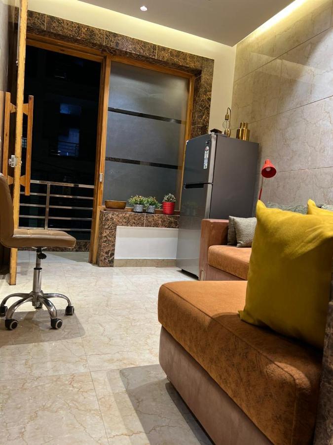 Divine Studios Rajouri Garden นิวเดลี ภายนอก รูปภาพ